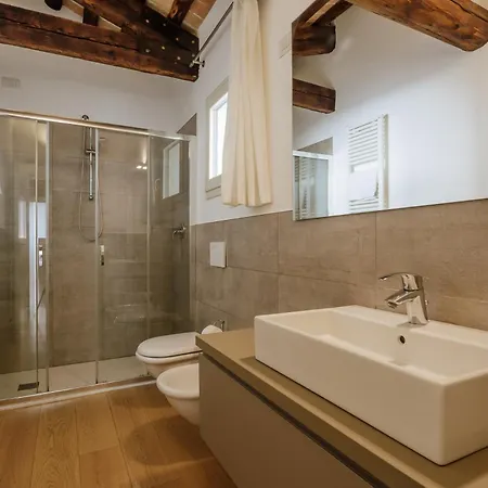 Apartment Yourbanflat Piazza Dei Signori 2 Padova