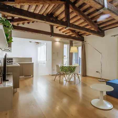 Yourbanflat Piazza Dei Signori 2 Apartment Padova